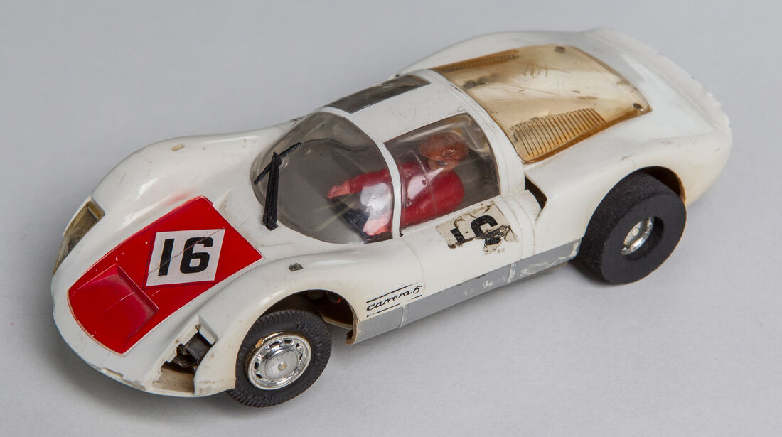 50 Jahre CarreraBahn SlotcarSpaß im Wohnzimmer auto