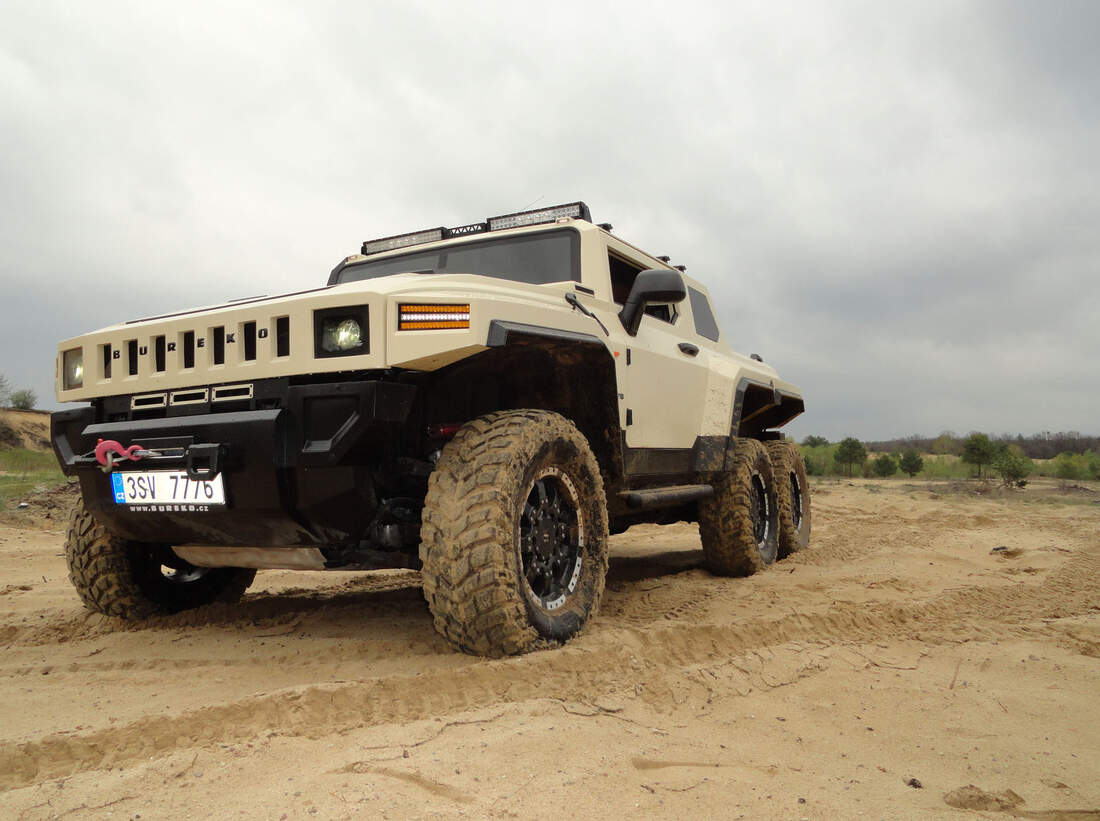 Hummer bureko 6x6