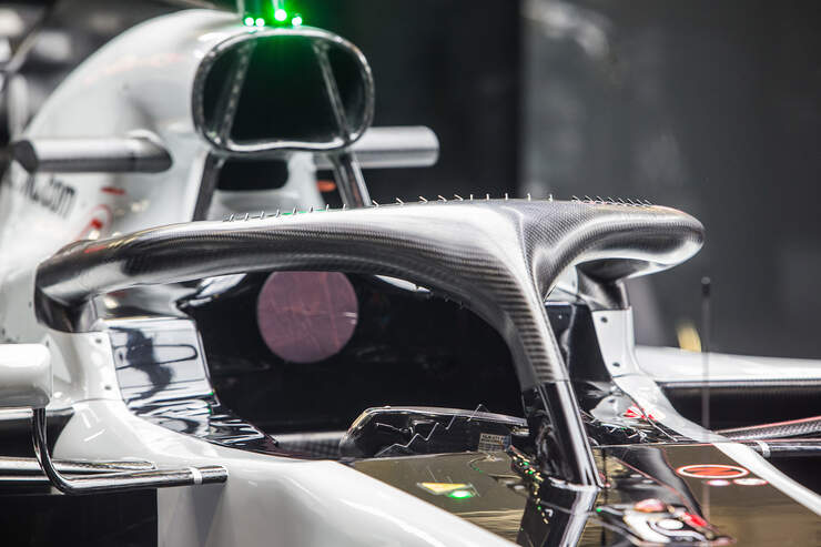 Haas-VF-18-Barcelona-F1-Test-2018-Tag-1-