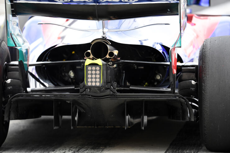 [Imagen: Toro-Rosso-Formel-1-GP-Bahrain-Training-...157050.jpg]